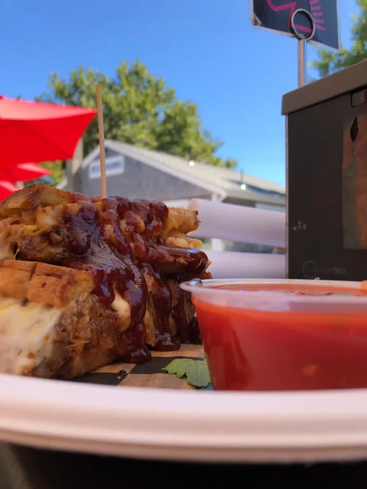 Mac and Cheese Sandwich